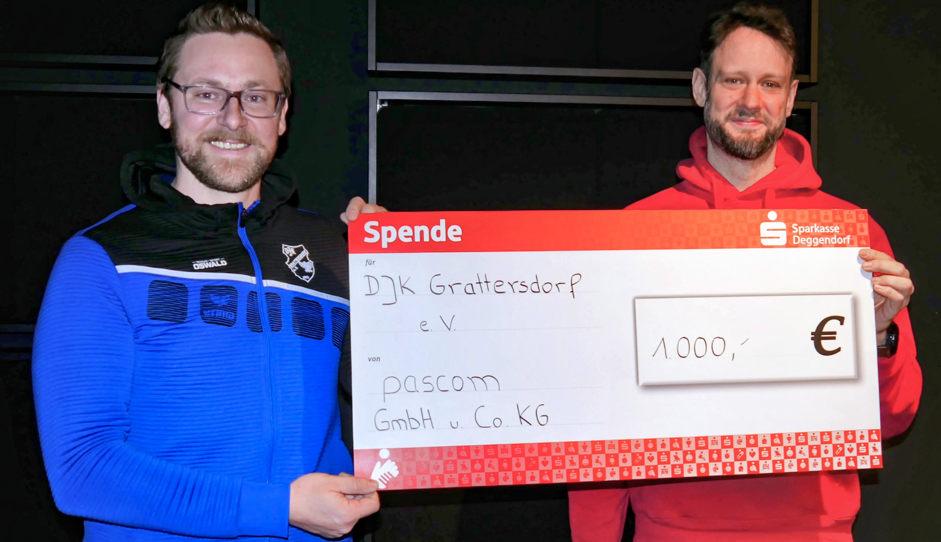 PASCOM donation to DJK Grattersdorf football club